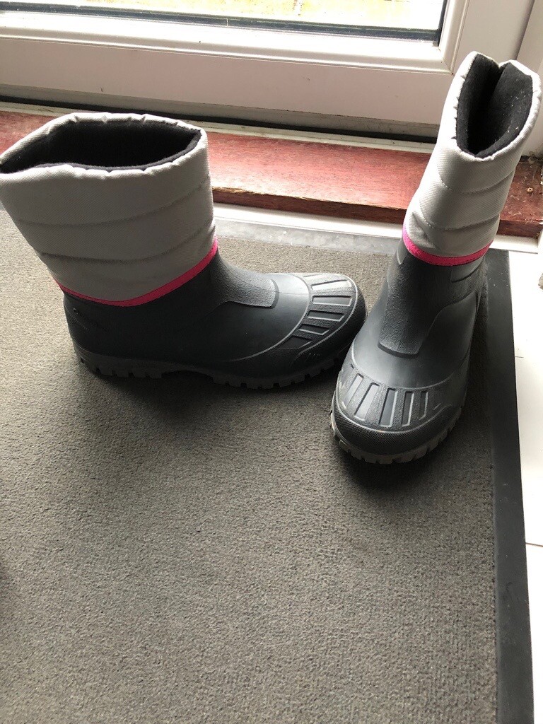ladies short wellies size 5